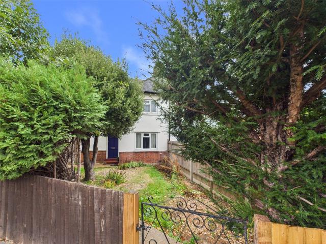 House for rent in London Borough of Richmond upon Thames, Greater London