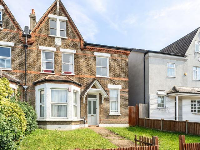 Apartment for rent in Anerley, Greater London