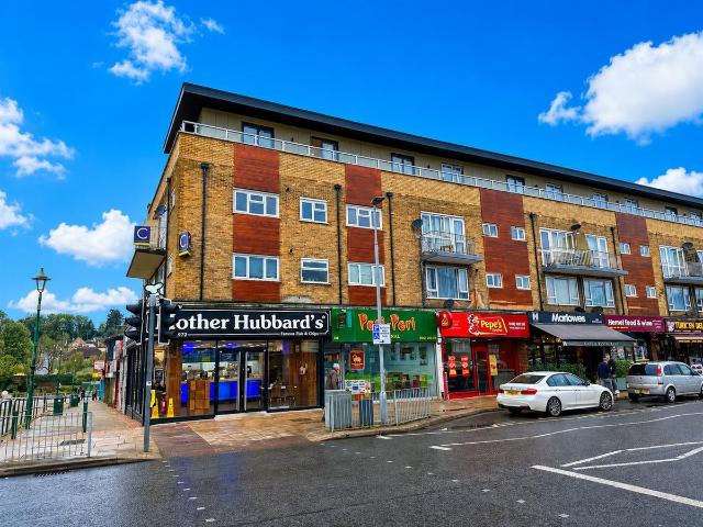 Studio for rent in Highfield, Pouchen End