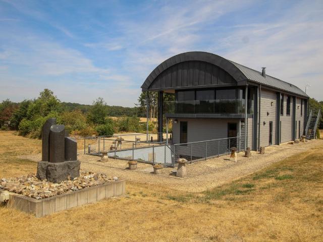 House for rent in Bucklebury, West Berkshire