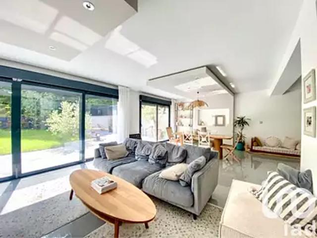 Maison vente à Saint-Germain-en-Laye, Marly-le-roi