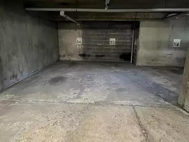 Garage vente à Saint-Germain-en-Laye, Marly-le-roi