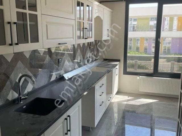 İstanbul içerisinde satılık mülk