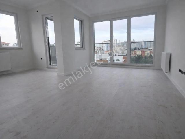 Kadiköy, İstanbul içerisinde kiralık mülk