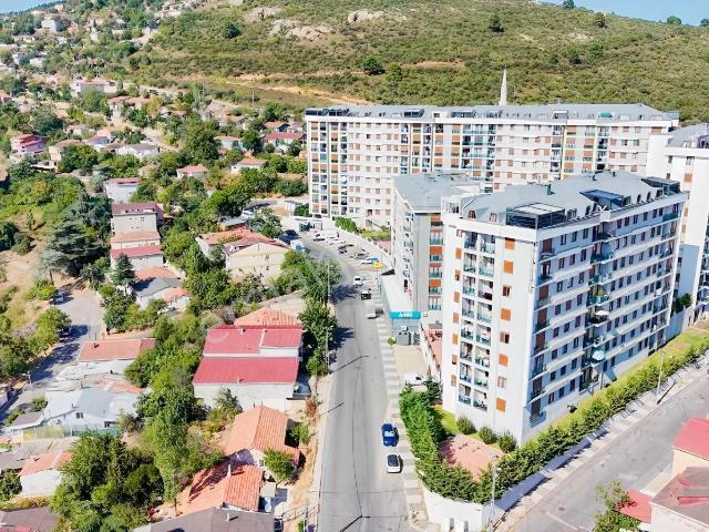 Esenkent Mahallesi, Maltepe içerisinde satılık mülk