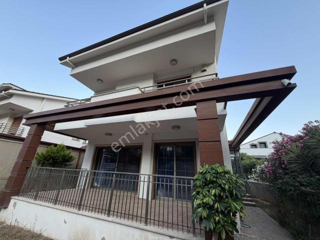 Marmaris, Muğla içerisinde kiralık Villa