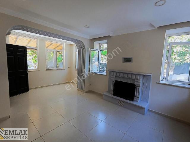 Marmaris içerisinde kiralık Villa