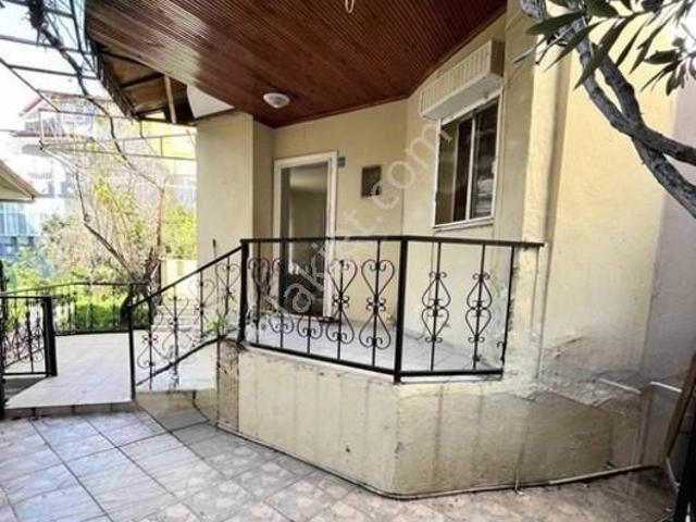 Camiavlu, Marmaris içerisinde satılık Villa