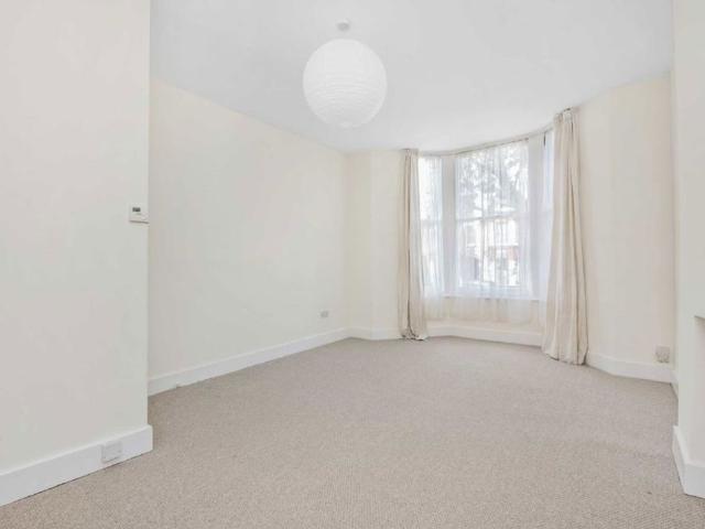 House for rent in London Borough of Southwark, Greater London