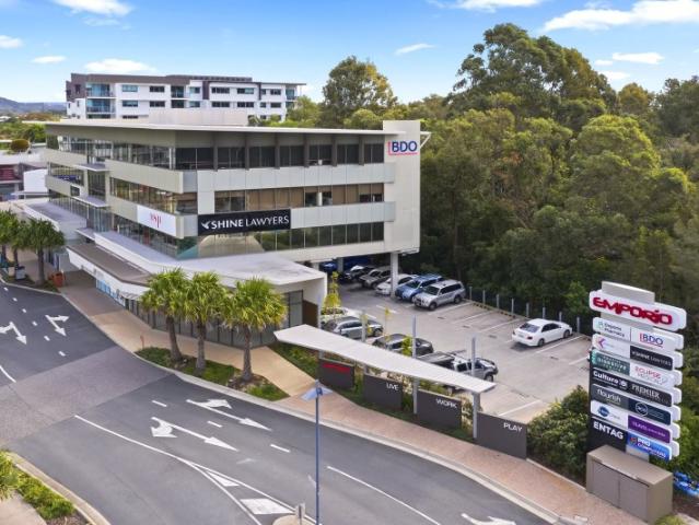 Office for rent in Kings Creek, Queensland