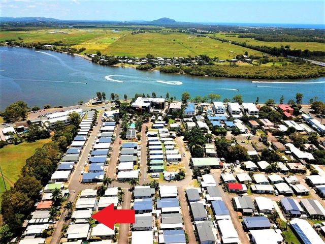 Apartment for sale in Kings Creek, Queensland
