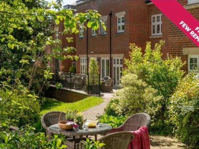 House for sale in Lyons, Greater London