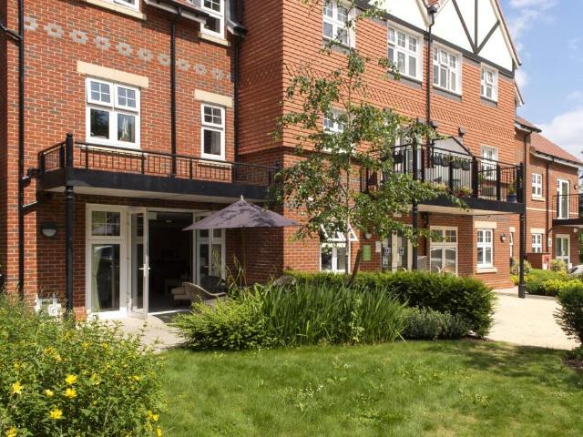 House for rent in Chalfont St. Peter, Denham