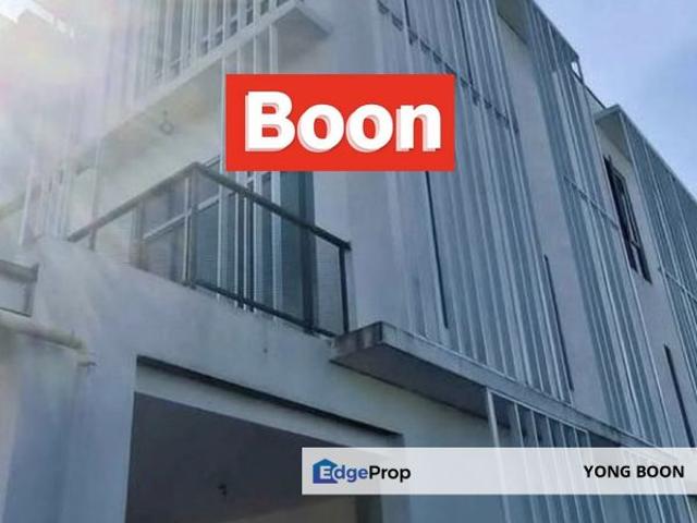 House for sale in Kuching