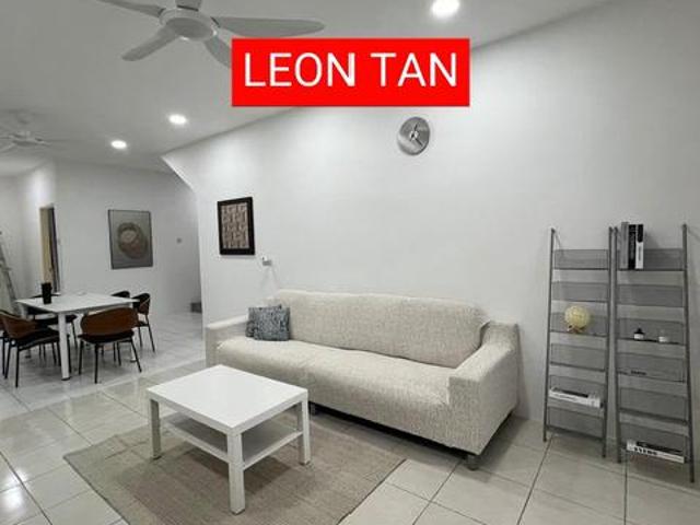 Townhouse for rent in Kuching, Bahagian Kuching