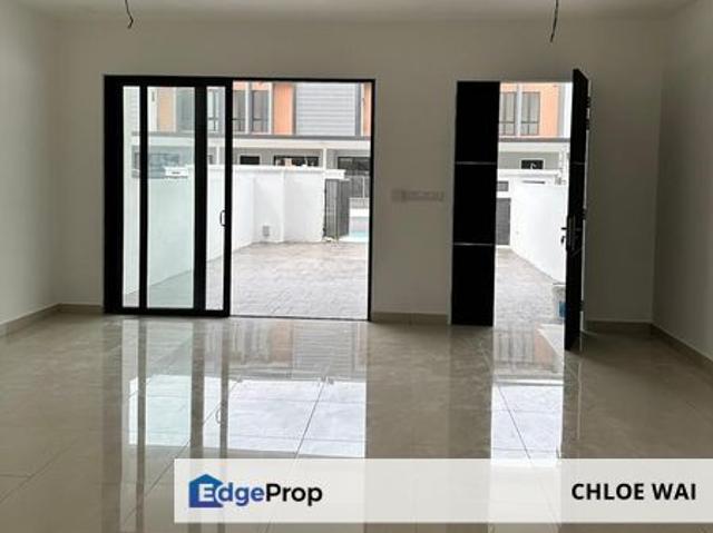 House for sale in Puncak Jalil, Majlis Bandaraya Subang Jaya