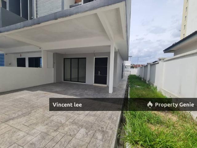 Terraced House for sale in Puncak Jalil, Majlis Bandaraya Subang Jaya