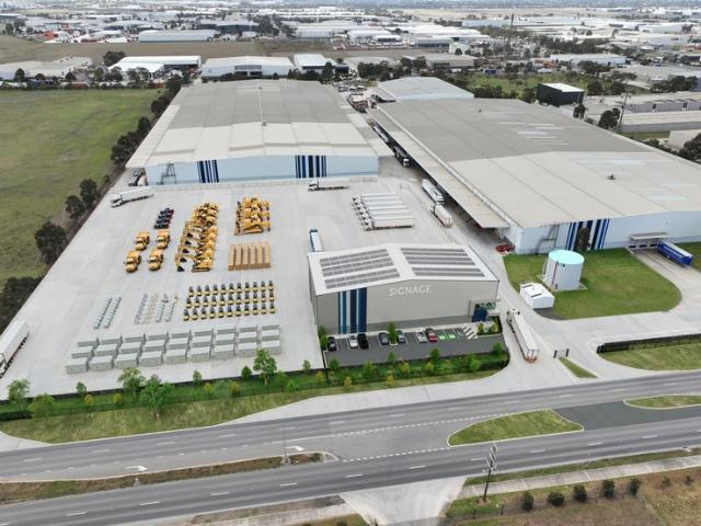 Warehouse for rent in Camerons Creek, Victoria