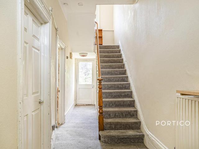 House for rent in Tufnell Park, Greater London