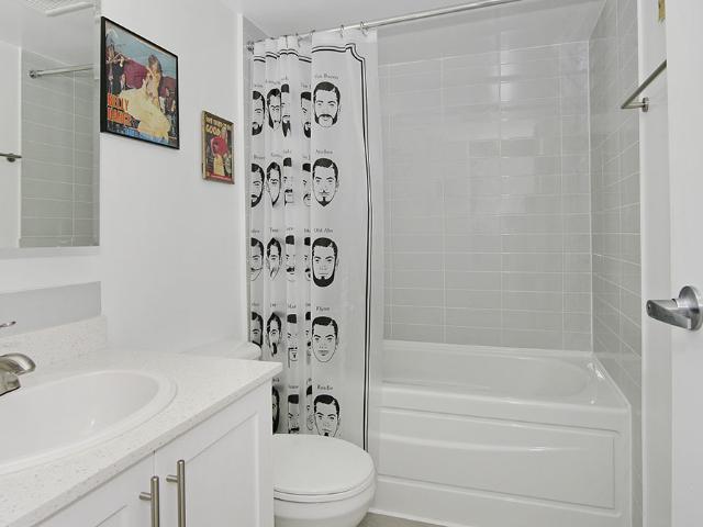 Apartment for rent in Lower Davie, Vancouver