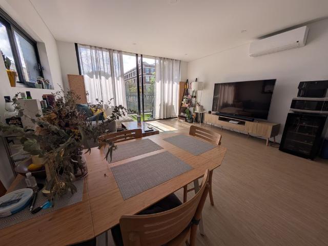 Room for rent in Inner West, Sydney