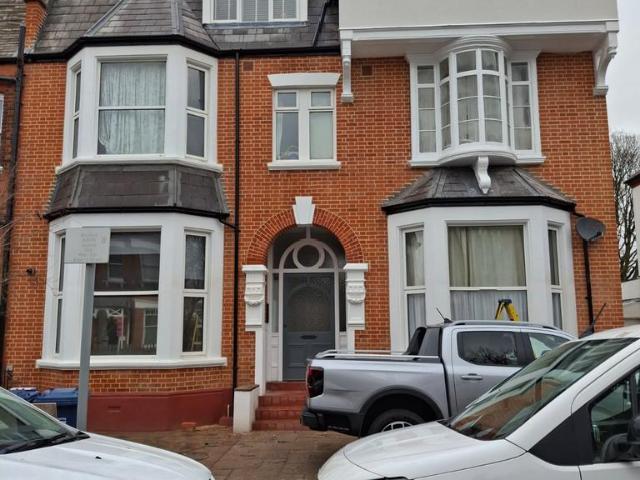 House for rent in High Barnet, Greater London