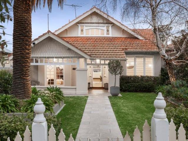 House for sale in Caulfield South House for sale in Caulfield South