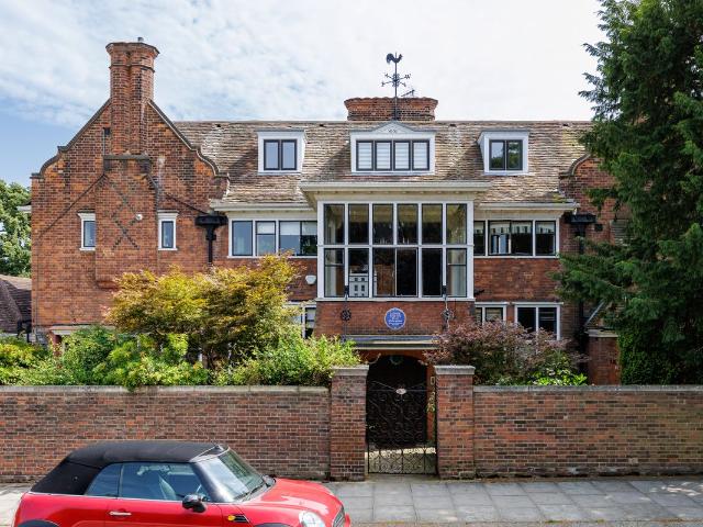 Apartment for rent in London Borough of Merton, Greater London