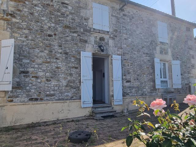 Maison vente à Fontenay-le-Comte, Marsais-sainte-radégonde