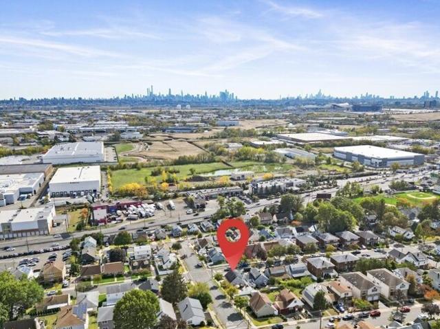 House for sale in Carlstadt, New Jersey