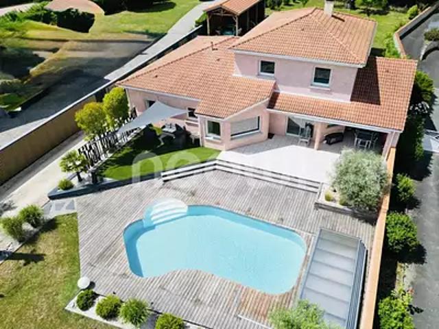 Maison vente à Riom, Marsat