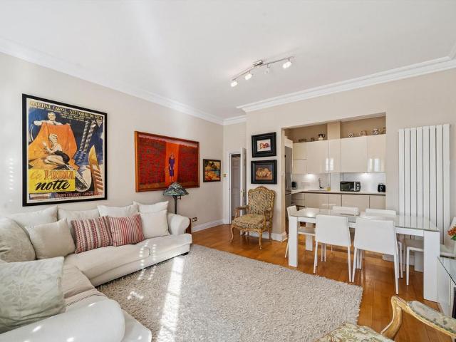 Apartment for rent in Kew, Greater London