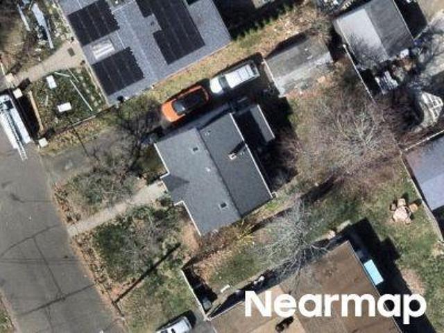 House for sale in Toilsome Hill, Bridgeport