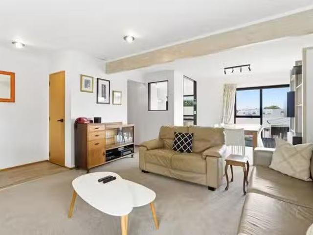 Apartment for rent in Balmoral