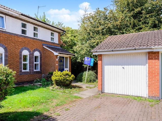 House for rent in Warndon, Worcestershire