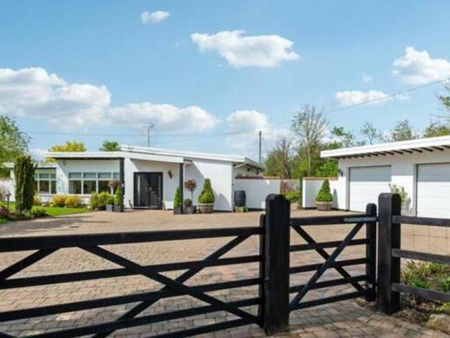 House for sale in Aylesbury, Buckinghamshire