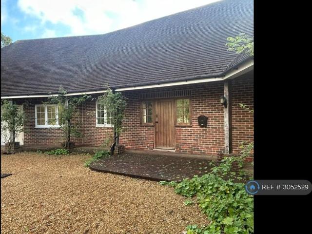 House for rent in Stedham with Iping, Littlecote