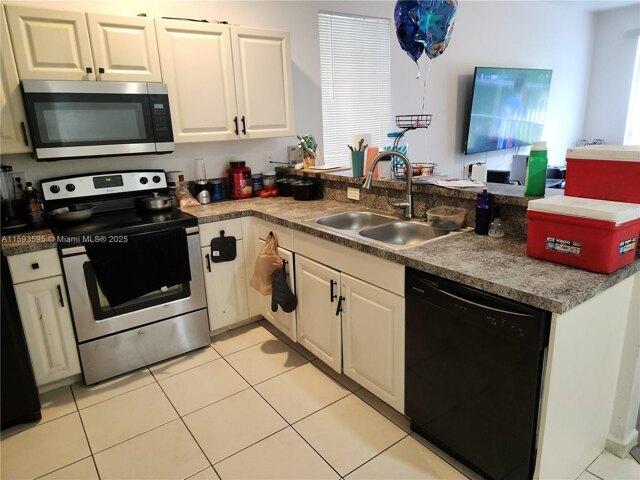 Condo for sale in Riviera Beach