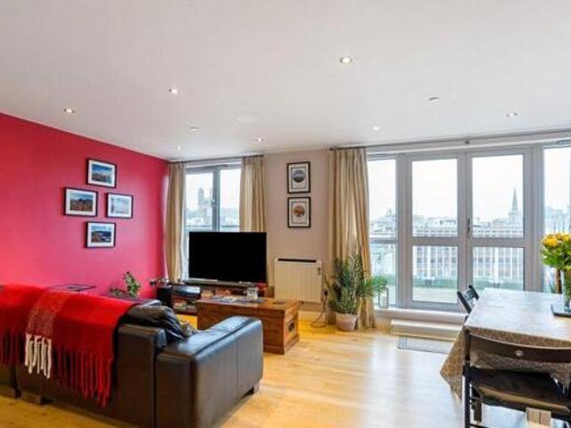 House for sale in Feckenham, City Of Bristol