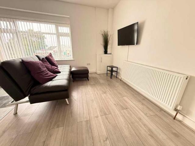 Apartment for rent in Bootle, Sefton