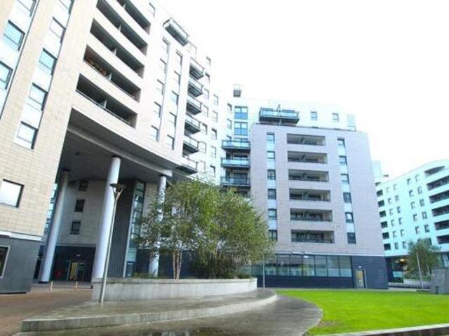 House for sale in Richmond Hill, West Yorkshire