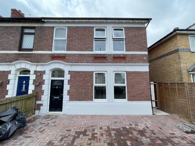 House for rent in Spring Park, Luton