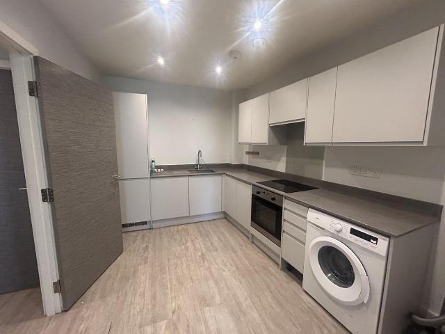 Apartment for rent in London Borough of Harrow, Greater London