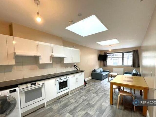 House for sale in Feckenham, City Of Bristol