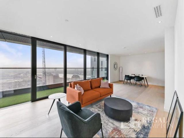 Apartment for rent in Canary Wharf, Greater London