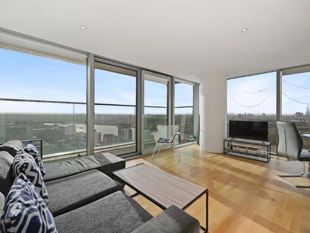 Apartment for rent in London Borough of Tower Hamlets, Greater London