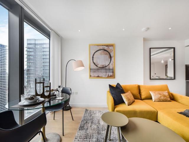 Apartment for rent in Canary Wharf, Greater London