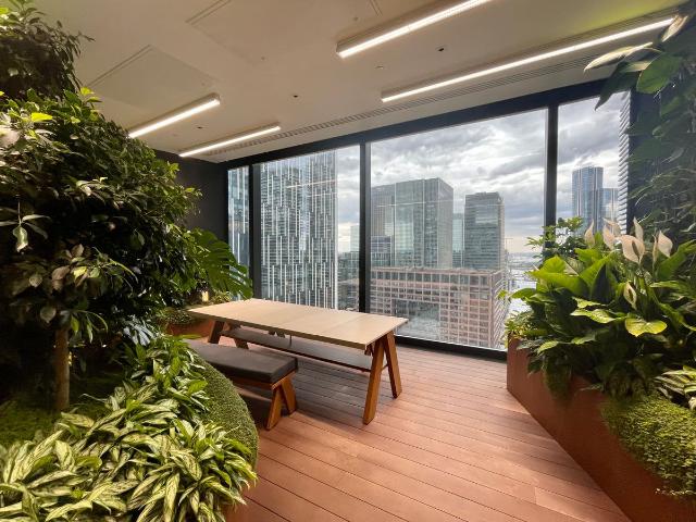 Apartment for rent in Canary Wharf, Greater London