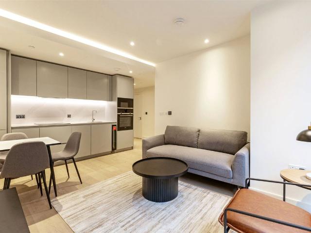 Apartment for rent in Isle Of Dogs, Isle Of Man