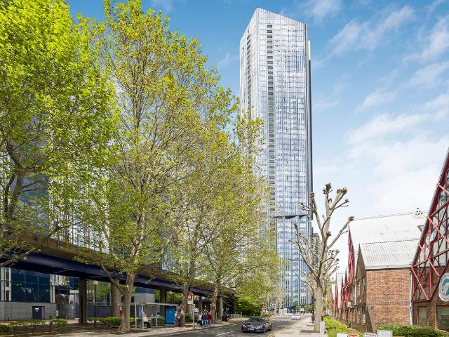 Studio for rent in Isle Of Dogs, Greater London